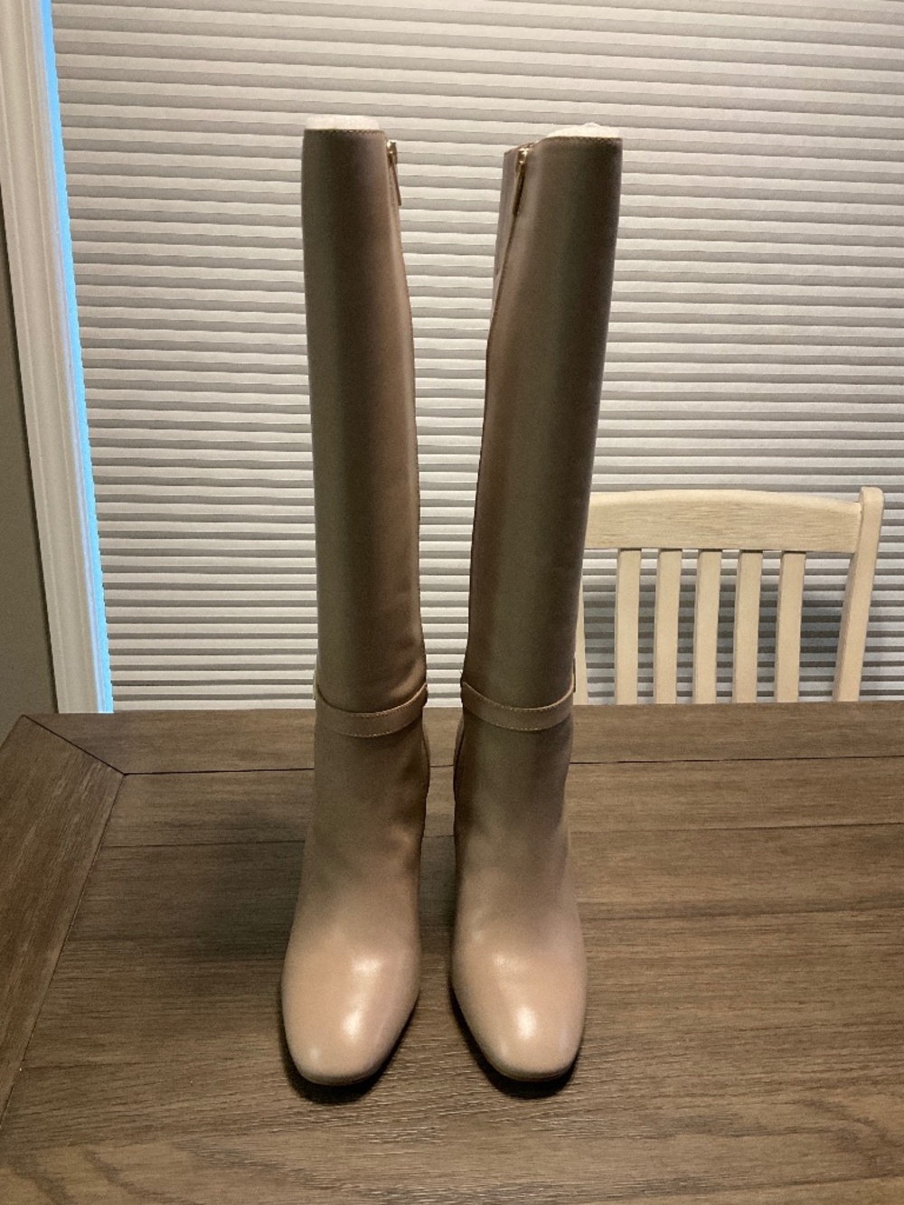 Vince Camuto Knee High Leather Boot SZ 10 Dovetail Grey